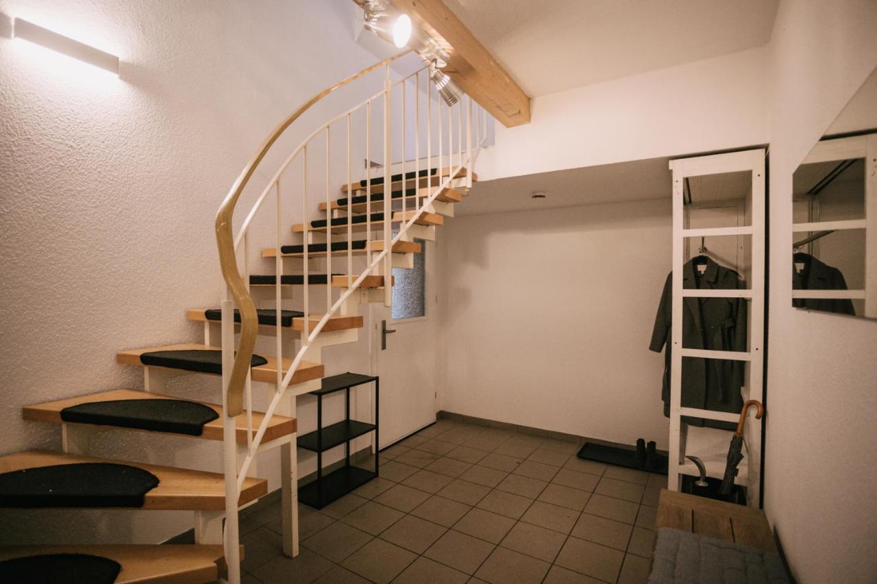Eigenes Maisonettehaus In Idyllischer Lage Mit Balkon, Nahe Messe, 24H Self-Check In, Gratis Parken Schwabach Exterior foto
